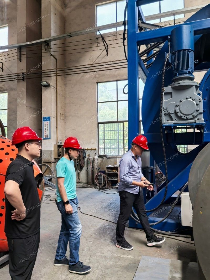 UK Marine Equipment Recycling Company Visits OUCO Factory! (6)