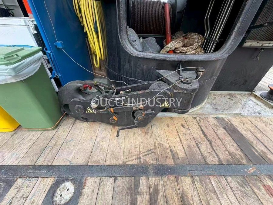 33T10M High-Performance Knuckle Boom Crane – Delivered & Installed (7)