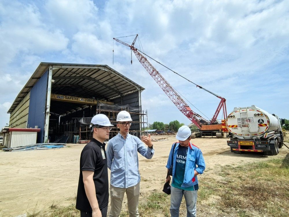 OUCO team visiting MSET shipbuilding and repair yard in Malaysia (2) OUCO team visiting MSET shipbuilding and repair yard in Malaysia (2)