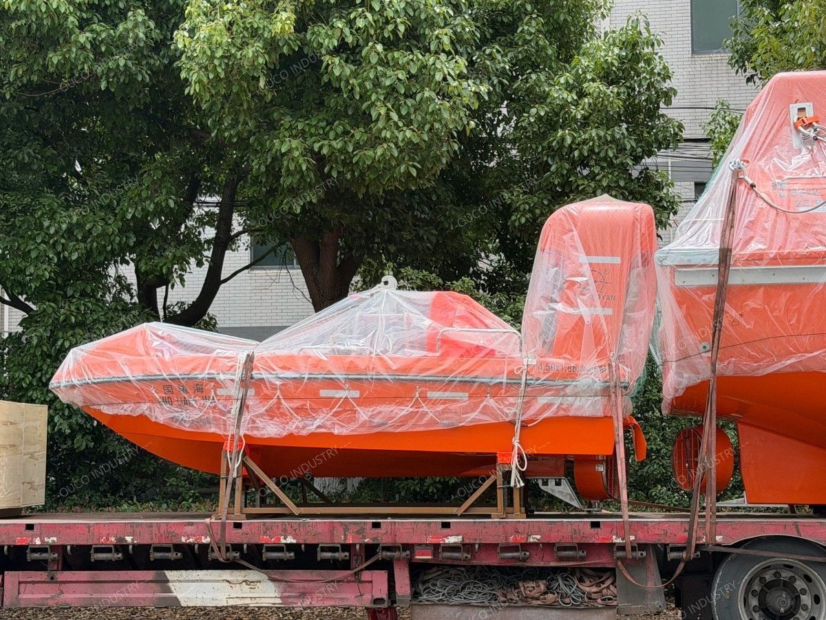 OUCO has shipped one lifeboat and one rescue boat (2)