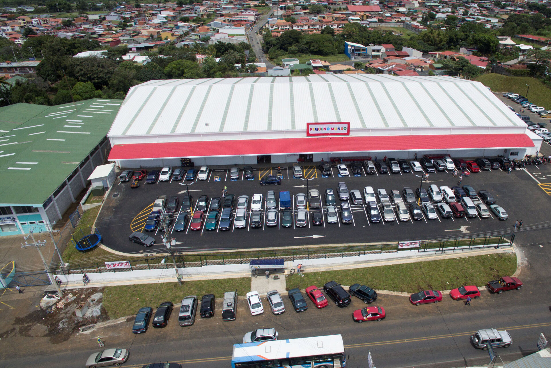 Bâtiments de magasin