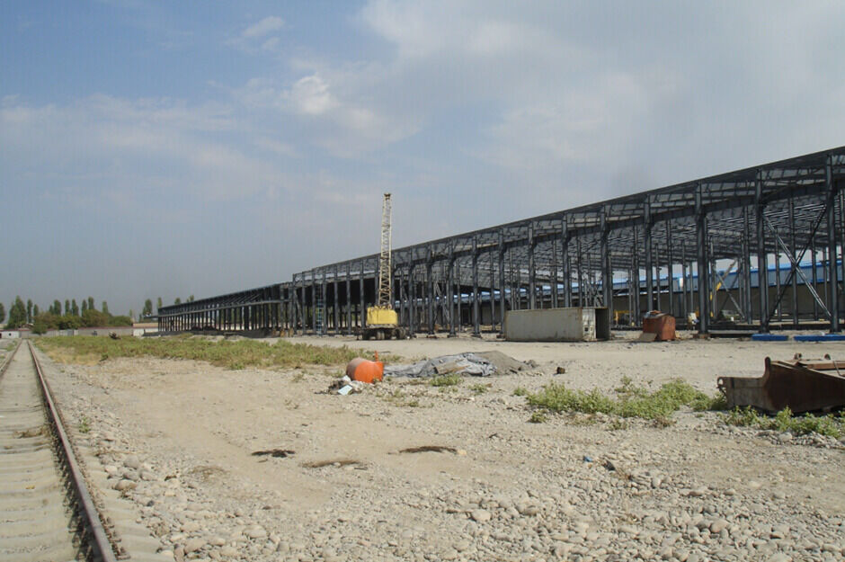 Entrepôt logistique