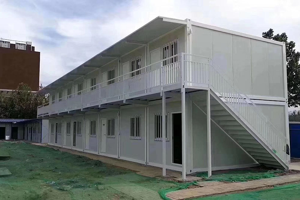 Bureau des conteneurs