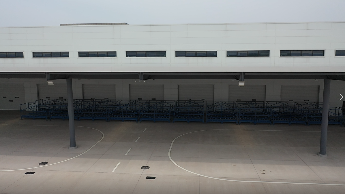 Entrepôt logistique de l'aéroport