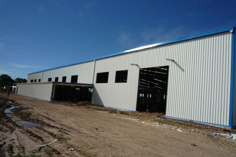 Taller de maquinaria de acero