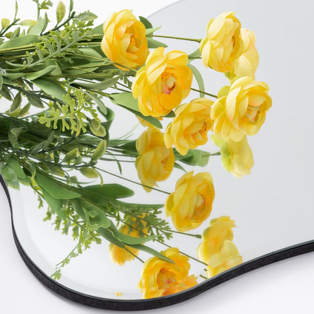 Abgeschrägte Spiegelwolke