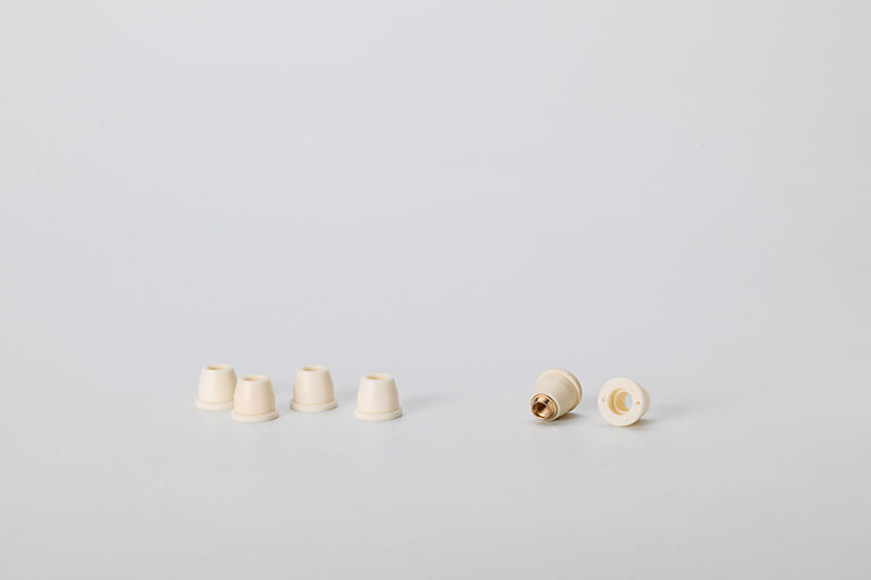 Ceramic laser nozzler holders