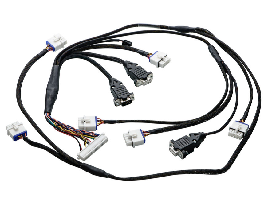 Custom cable assembly and manufacturing of high-quality electronic harness