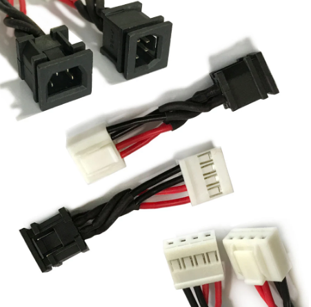 Kundenspezifischer hochwertiger DC-Leistungssteckverbinder mit Kabelkonfektionierung