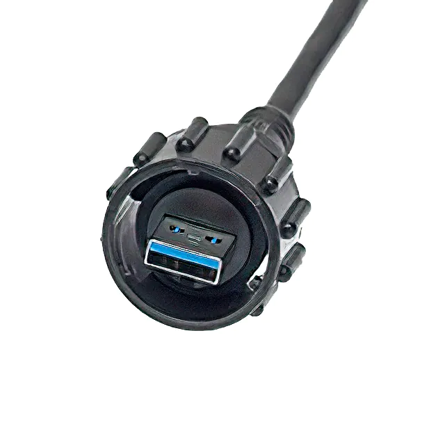 Abgedichtete USB3.0-Buchse-zu-Stecker-Baugruppen Typ A, runde Kupplungsabschirmung Abgedichtete USB3.0-Buchse-zu-Stecker-Baugruppen Typ A, runde Kupplungsabschirmung