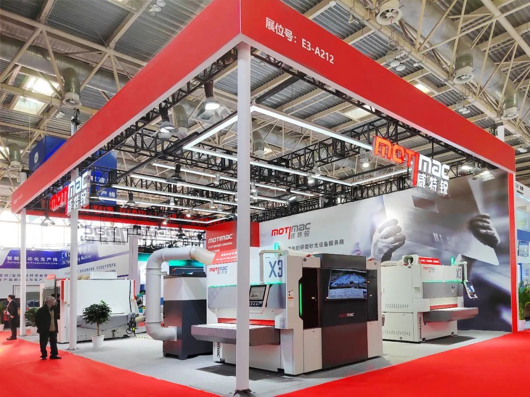 展位侧面.jpg 展位侧面.jpg