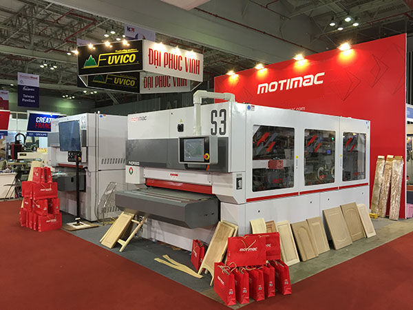 Exposición de madera de Vietnam 2018