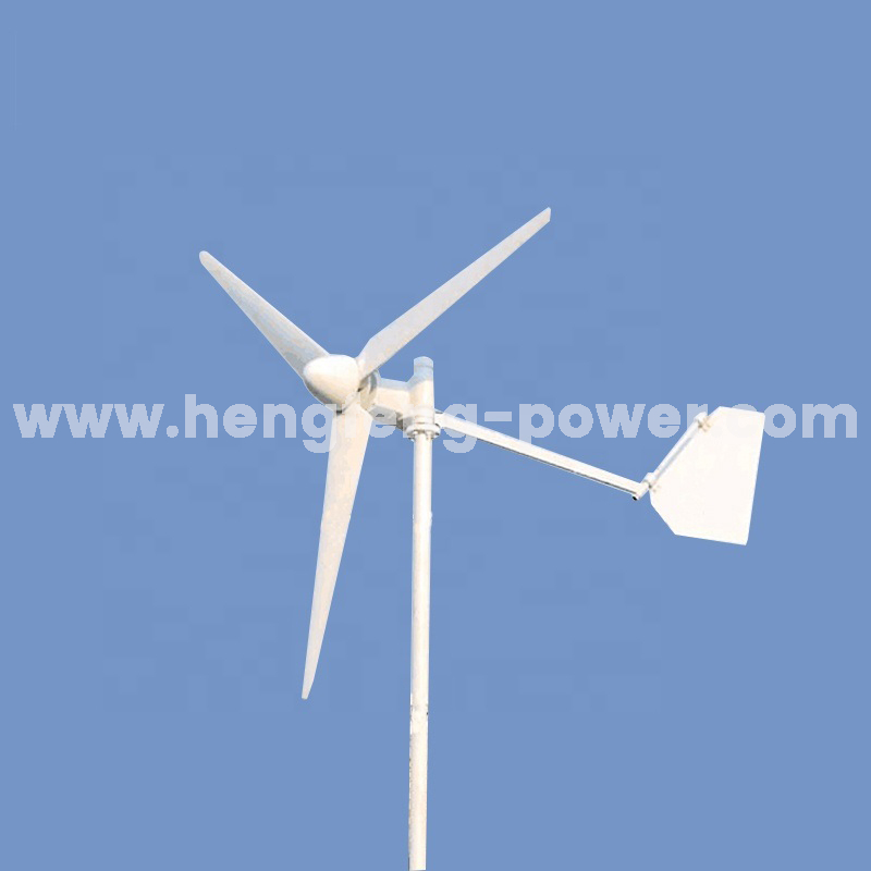 Aerogenerador de eje horizontal 600w Aerogenerador de eje horizontal 600w