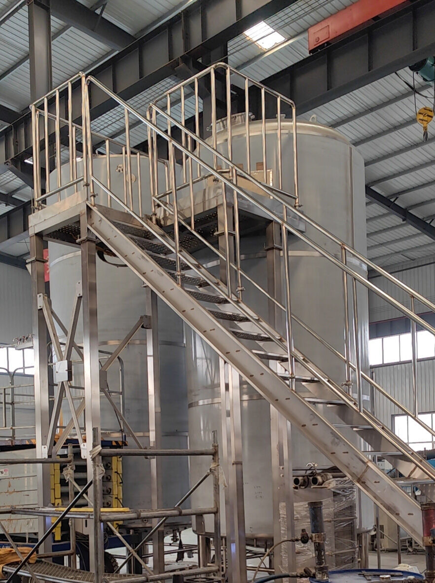 Beer Fermentation Tanks