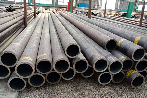 What is hot rolled seamless pipe?