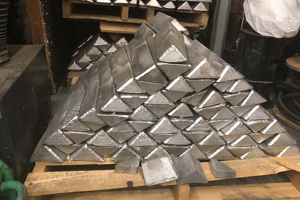 Lead ingot 99.90% 99.85% 99.70% 99.60% 99.50% 99.00%