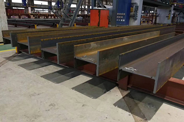 High quality iron low carbon steel profiles for sale I-shaped H-shaped steel Q235b Ss400 standard hot-rolled H-shaped steel factory customized various specifications