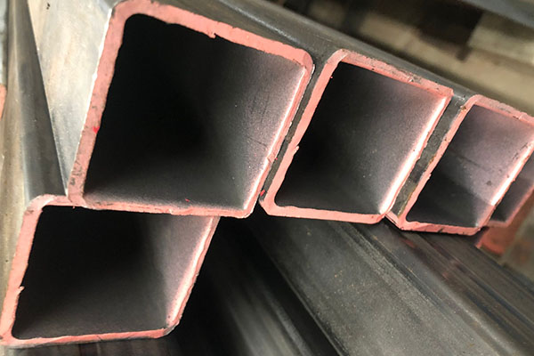 Best selling high quality hot rolled Q195 Q235b black iron rectangular tube welded carbon square steel pipe in stock
