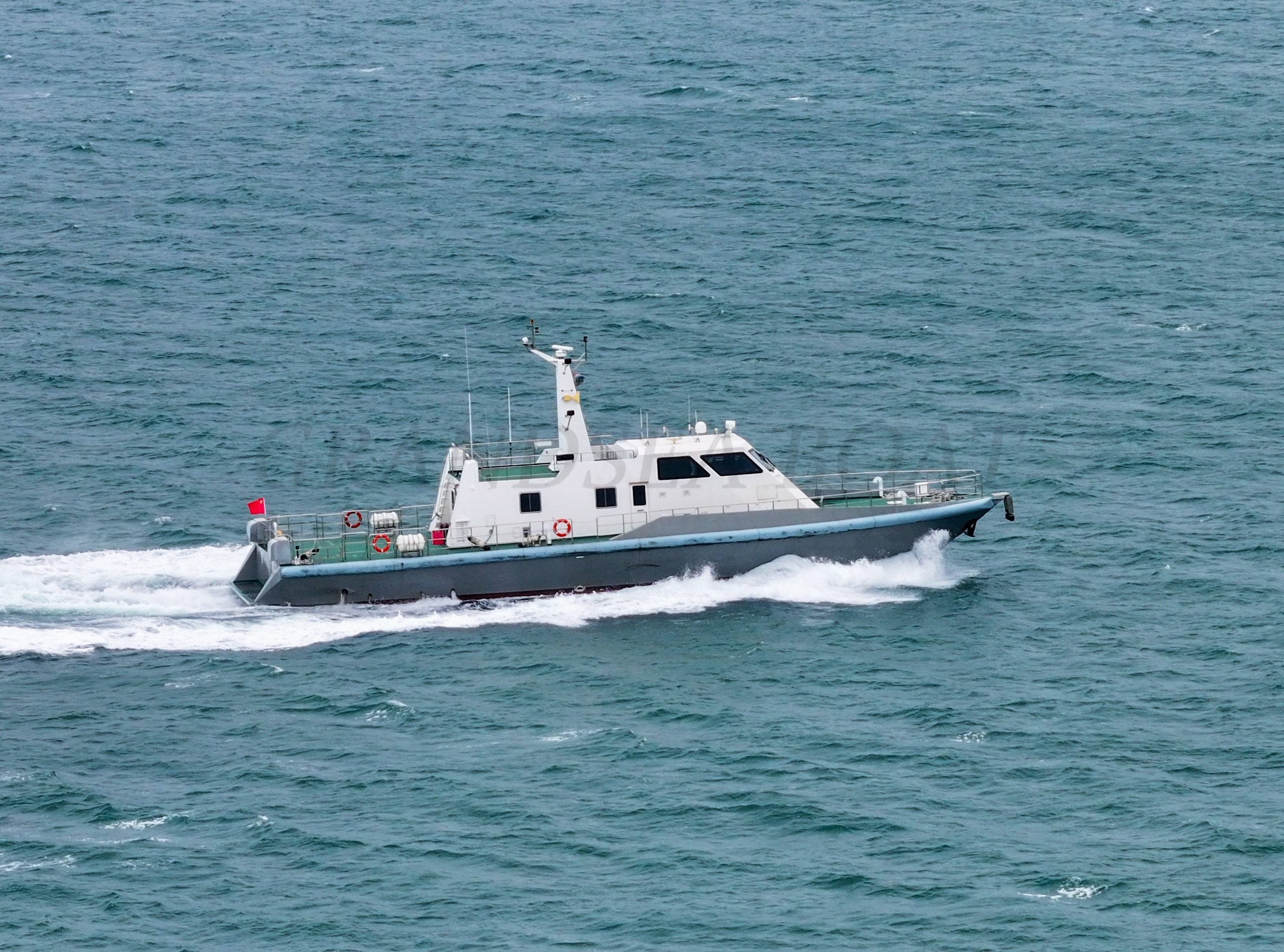 Bateau de patrouille en fibre de verre Grandsea de 31 m à grande vitesse, bateau destiné aux forces de l'ordre, navire de patrouille en PRV, bateau gouvernemental à vendre