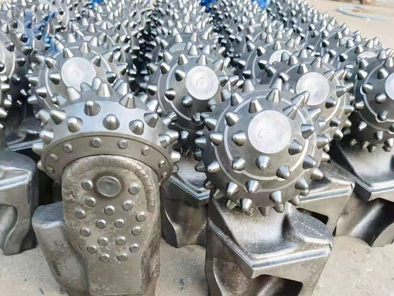 Roller bits for hard rock foundation piling