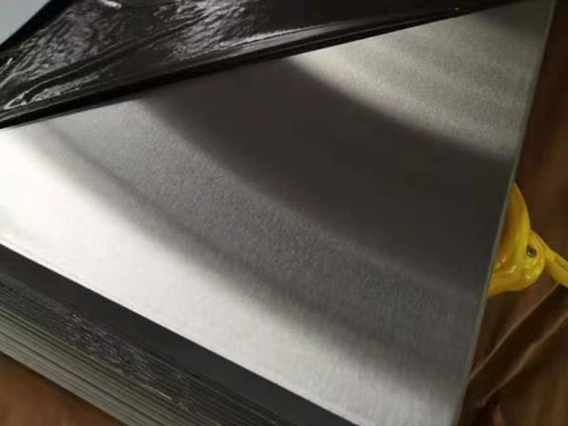 202 coloured decorative sheets