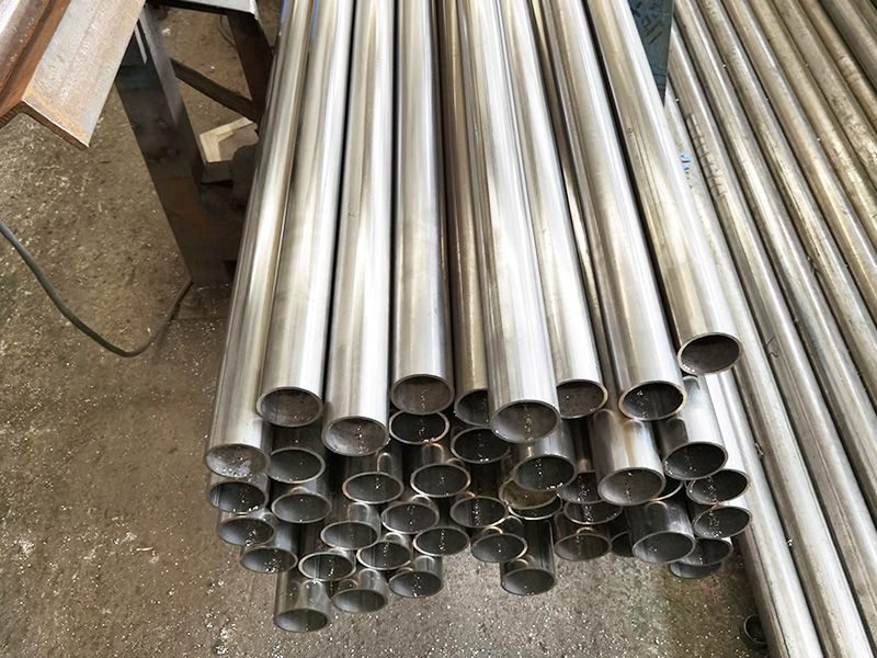 904l stainlless steel round pipe/tube 904l stainlless steel round pipe/tube