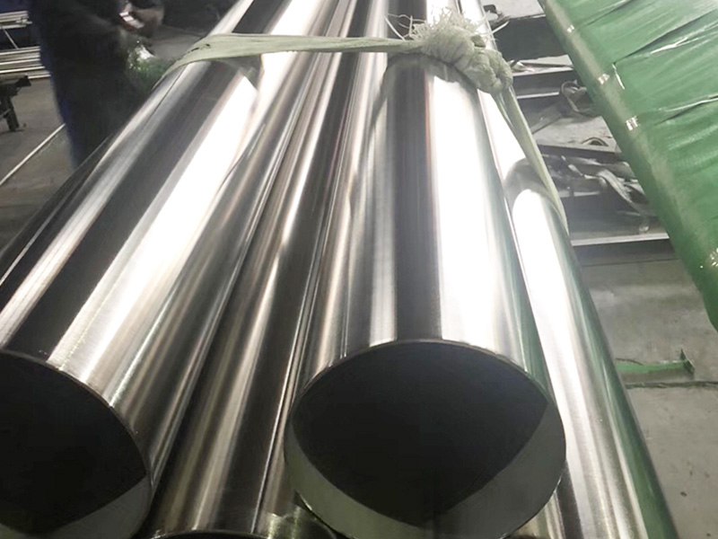 2205 stainlless steel round pipe/tube 2205 stainlless steel round pipe/tube