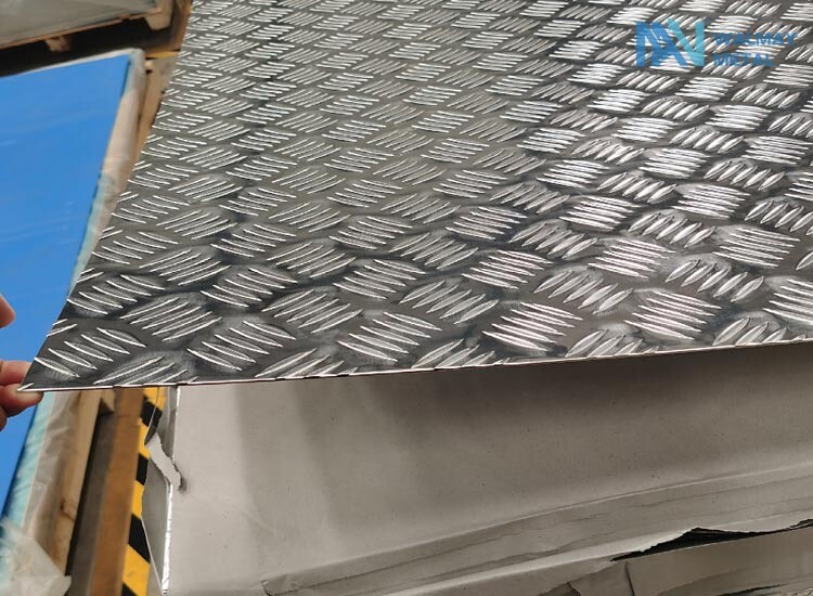 Embossed aluminum sheet