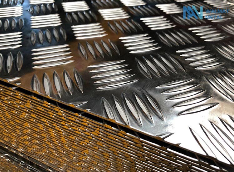 Embossed aluminum sheet