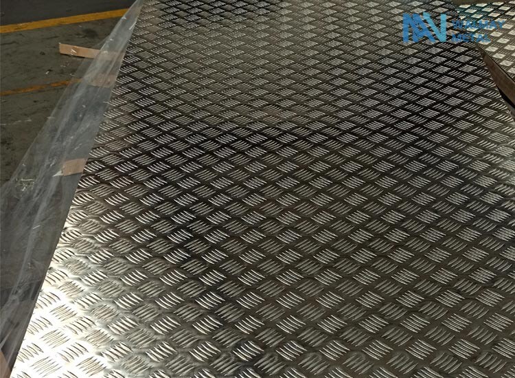 Embossed aluminum sheet