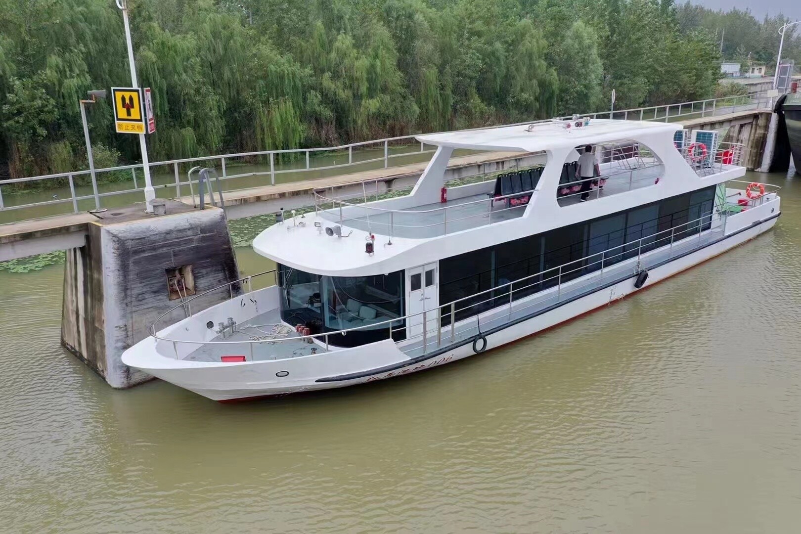 Grandsea 24m Steel Hull Double Decker Dinner Party Sightseeing Crew Boat à vendre