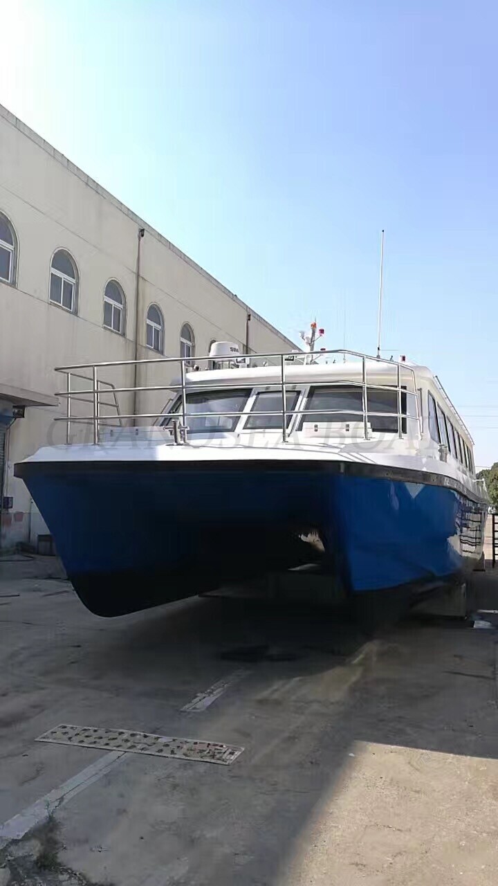 Grandsea 58ft FRP catamaran bus bateau ferry pour 74 personnes sur lacs et rivières