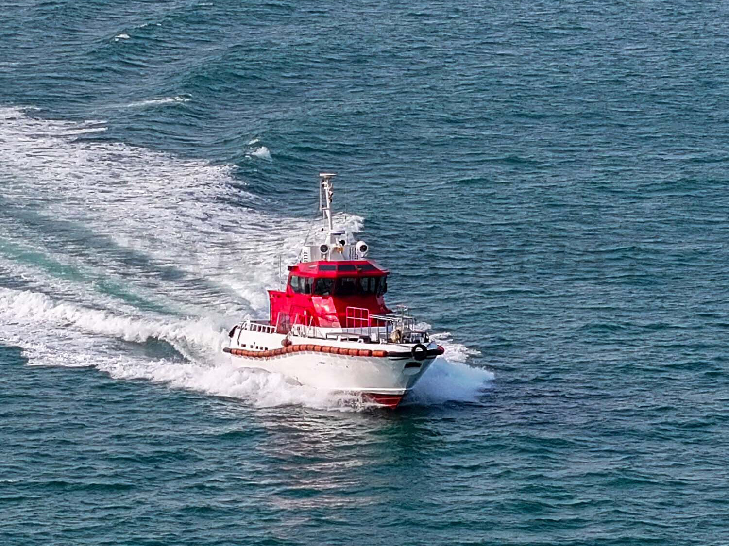 Grandsea 21m Pilot Boats en mer agitée