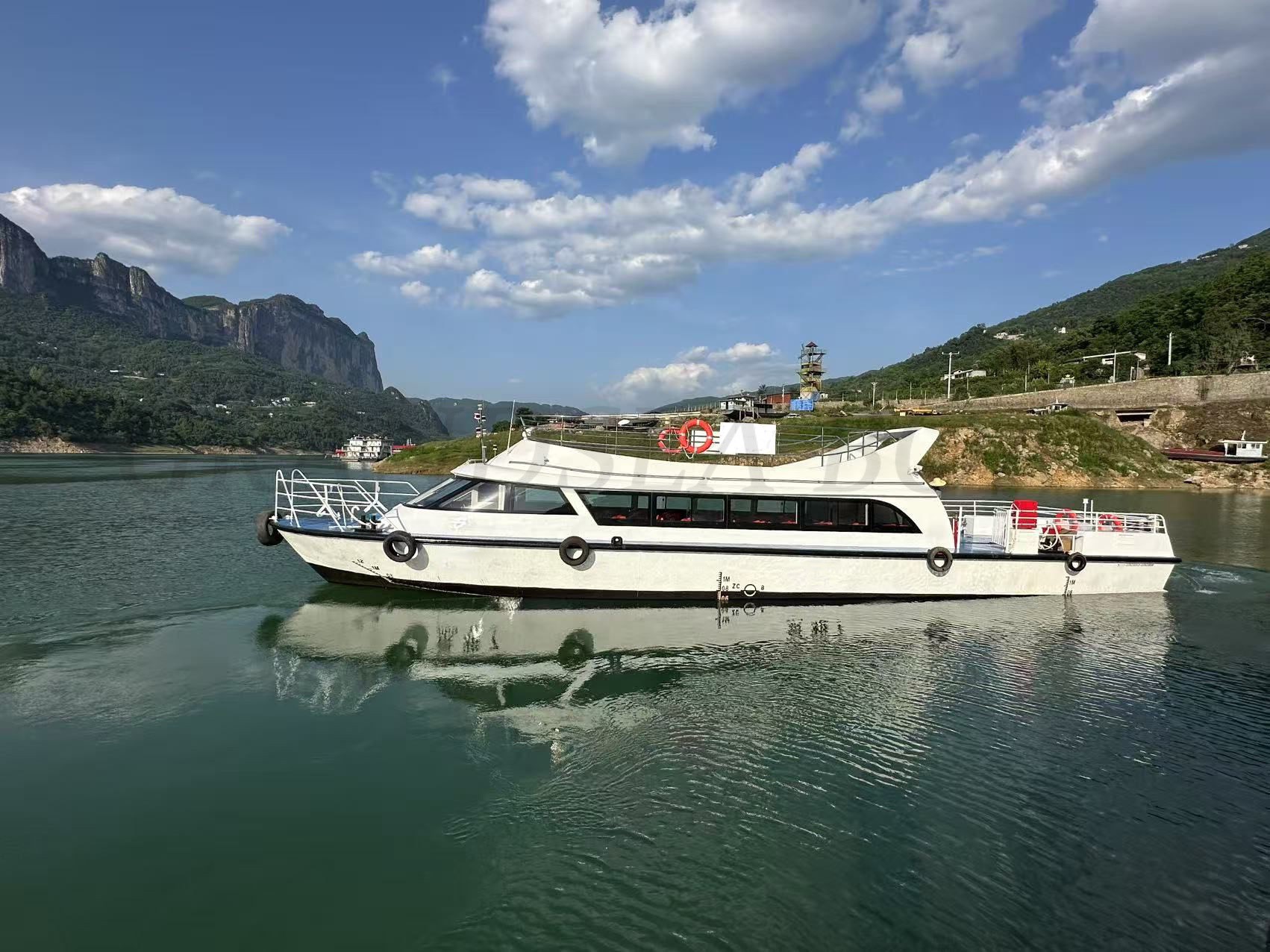 Grandsea 18,8 m/65 pieds Bateau en aluminium pour lac 50 passagers