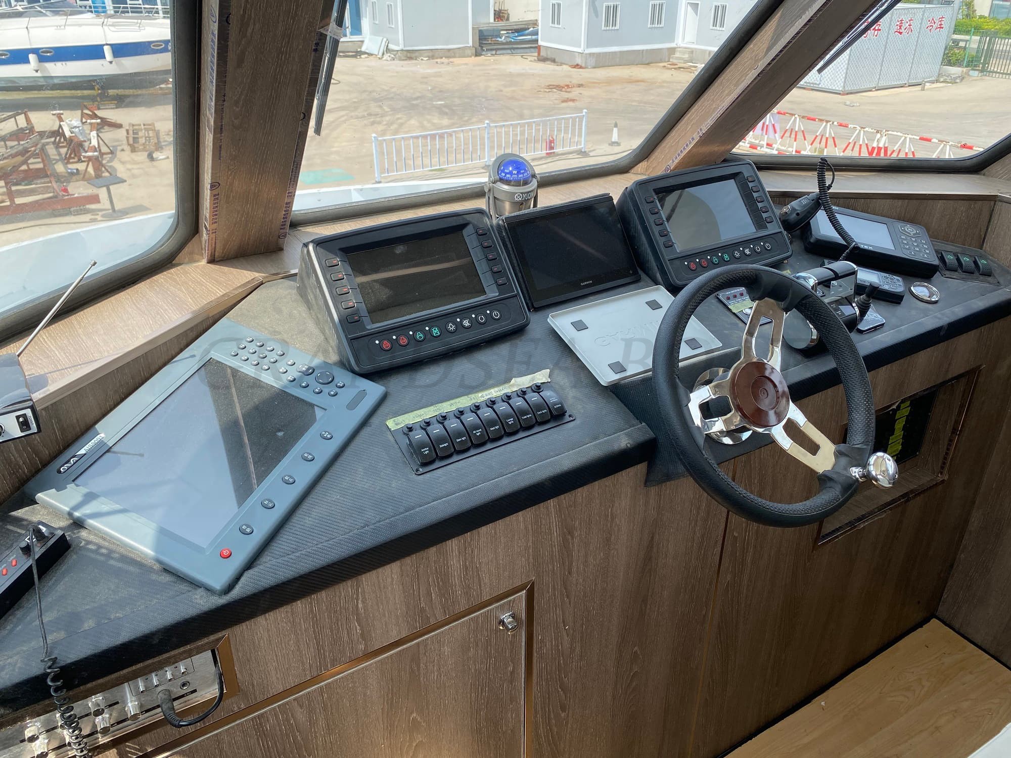 Bateau de pêche et de patrouille de police en fibre de verre monocoque Grandsea 18m à vendre