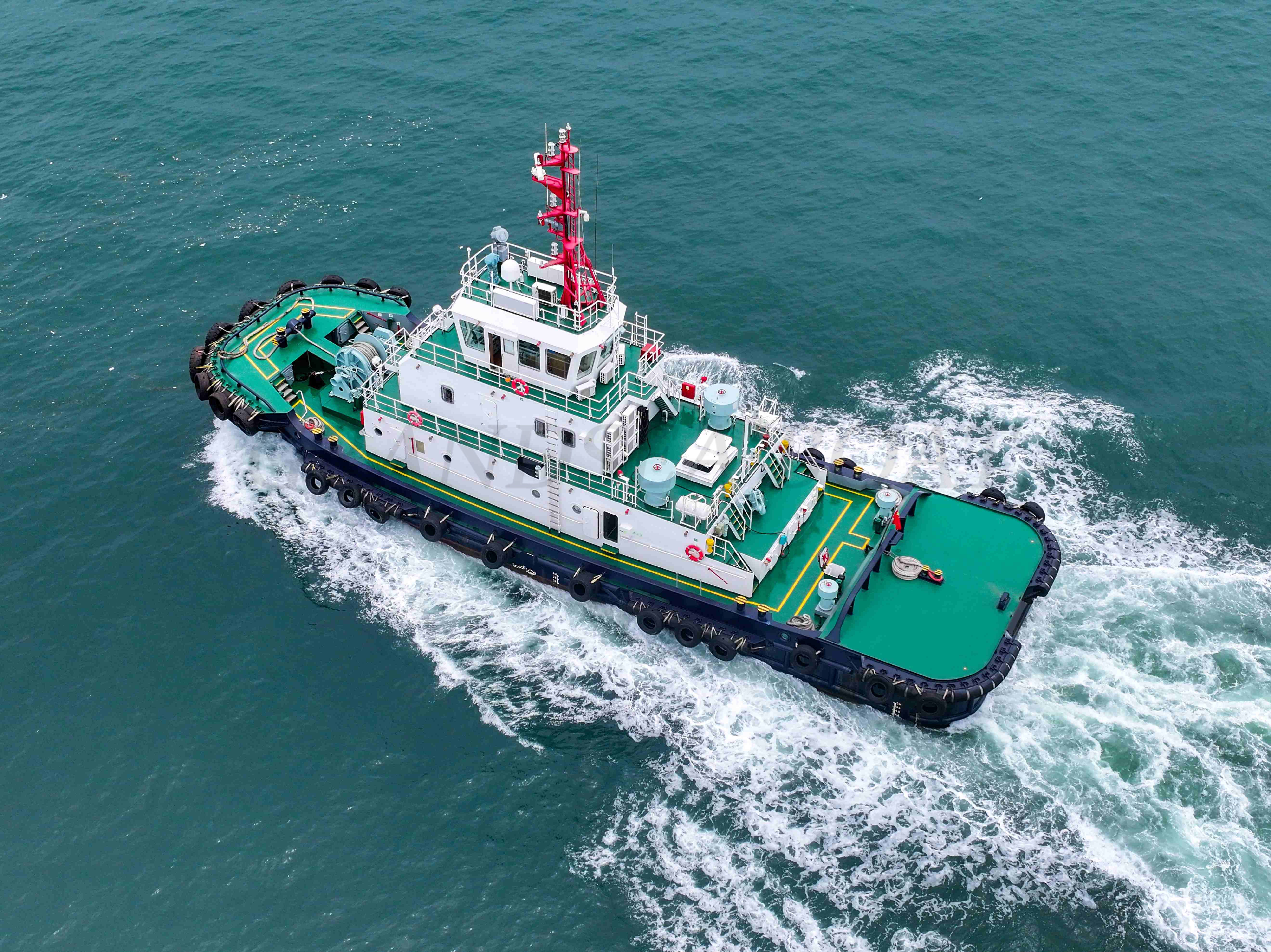 Remorqueur polyvalent ASD Grandsea de 38m et 4400hp à vendre