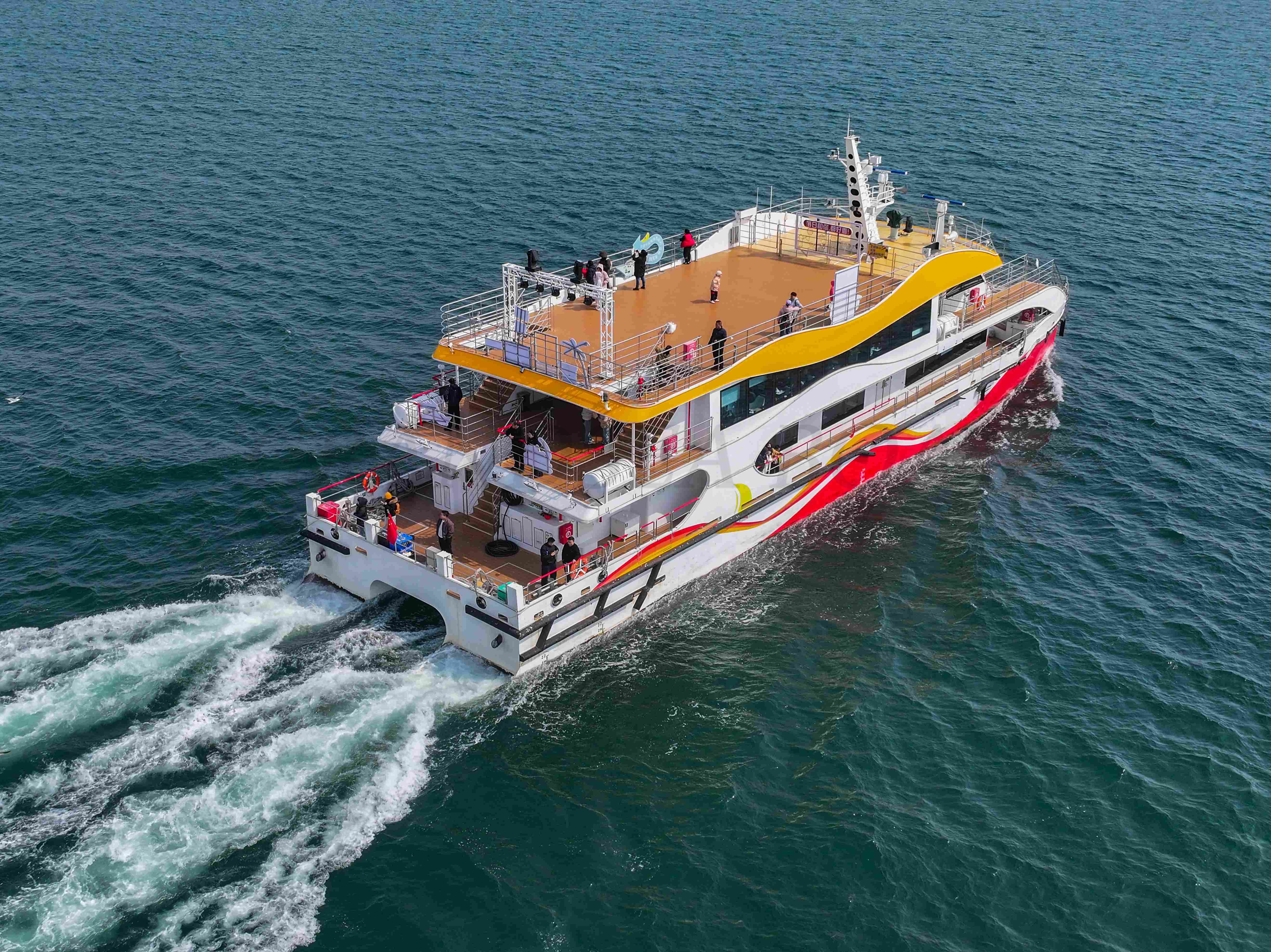 Grandsea 35m bateau de fête en aluminium de 200 places, bateau de croisière-dîner touristique à vendre