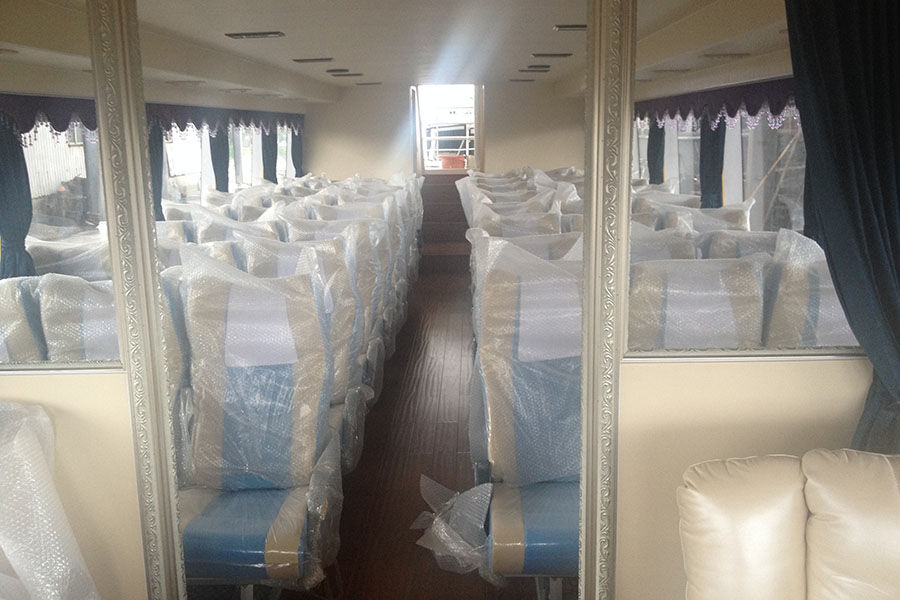 Chine 25m FRP Day Commercial 120 passagers Ferry Boat à vendre