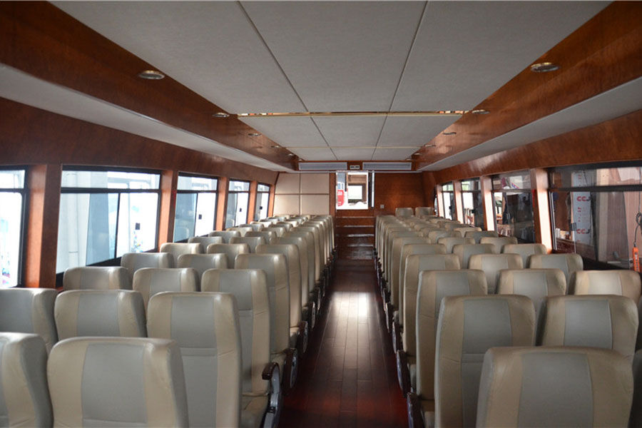 Chine 25m FRP Day Commercial 140 passagers Ferry Boat à vendre