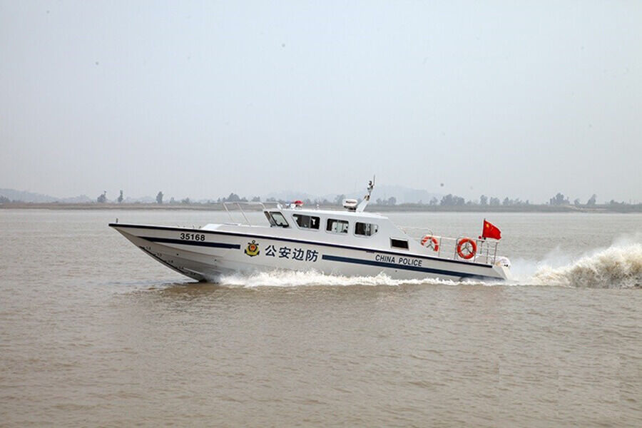 Grandsea 15m FRP Offshore Guard Bateau de patrouille militaire Fast River Police Boat à vendre