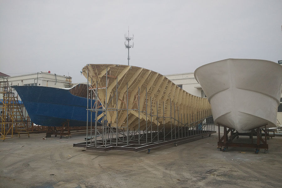 13.6m Fiberglass Commercial Trawler Fishing Boat for Sale