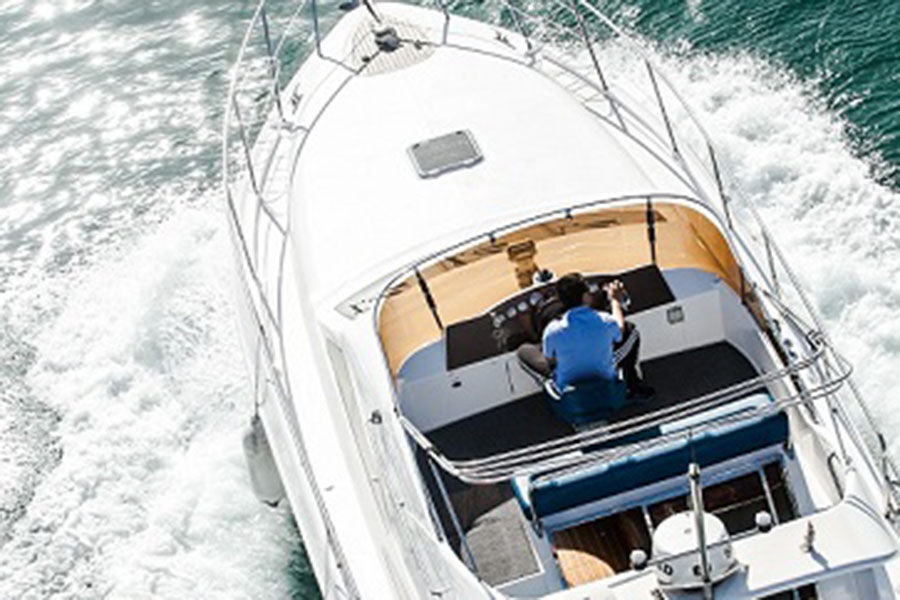 Yacht de sport de bateau de croisière de vitesse de luxe à vendre