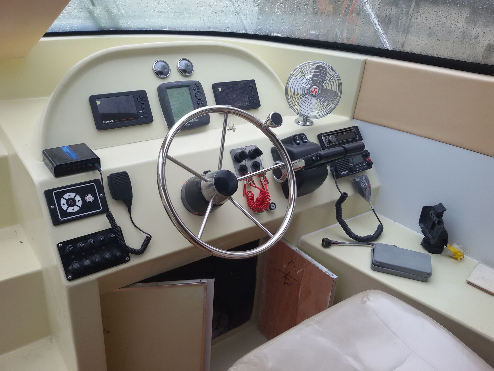 50 personnes en fibre de verre Fast Passenger Ferry Boats avec moteurs hors-bord à vendre