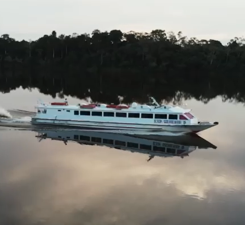 Comment calculer la vitesse du bateau lors de la conception ?