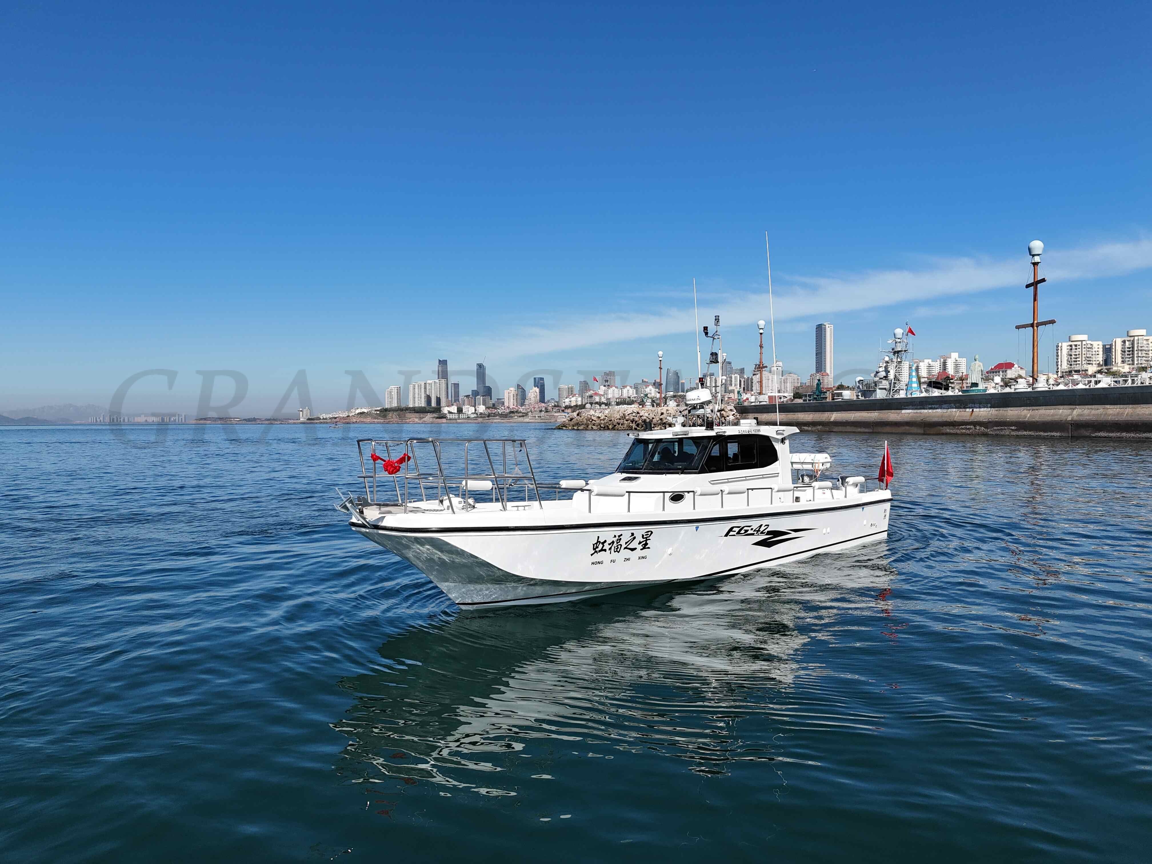 Grandsea 42ft Fibra de vidrio Barco de pesca de placer para la venta
