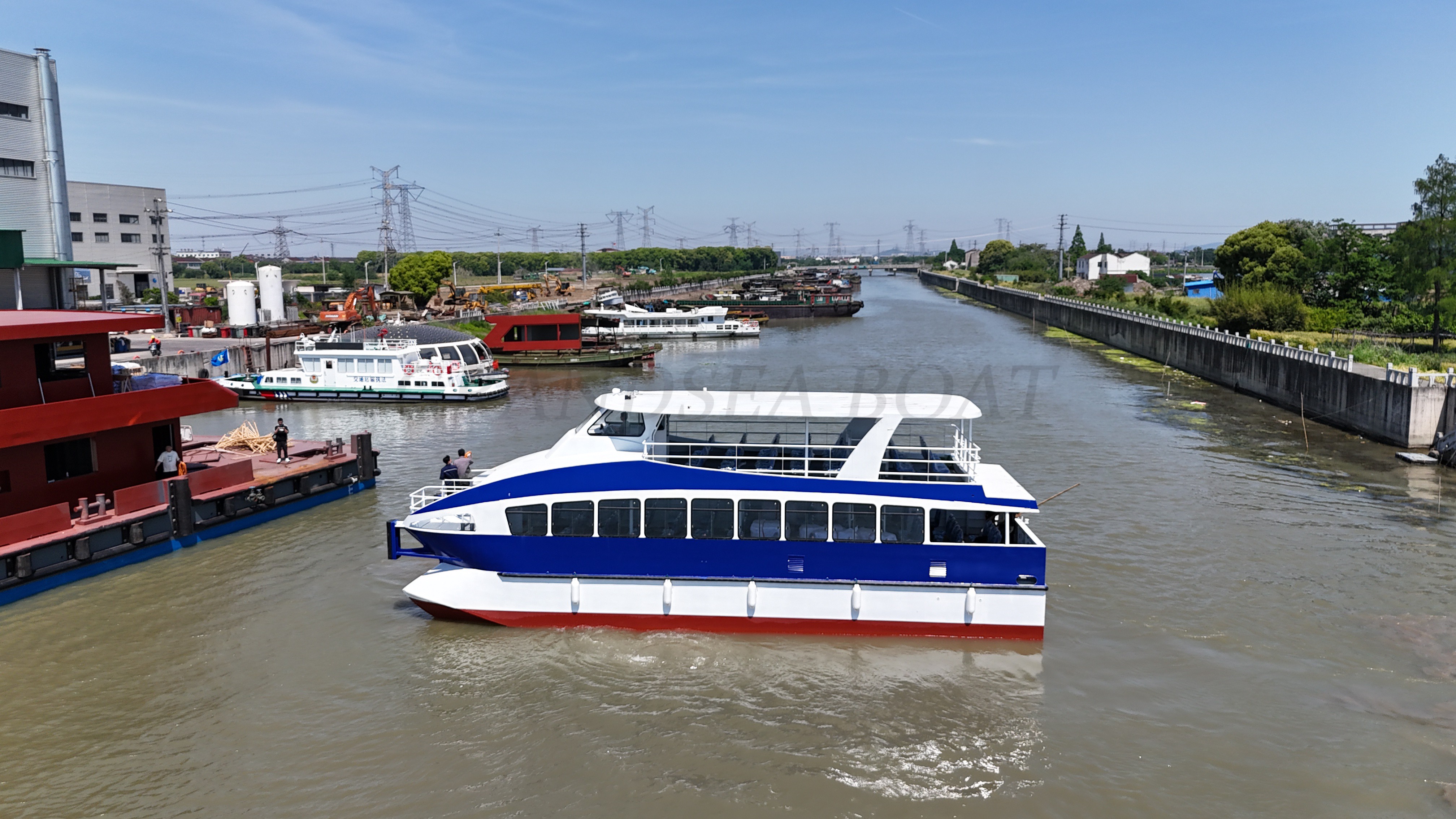 Se vende catamarán/transporte acuático Grandsea de 17 m, de aluminio y con capacidad para 110 pasajeros.