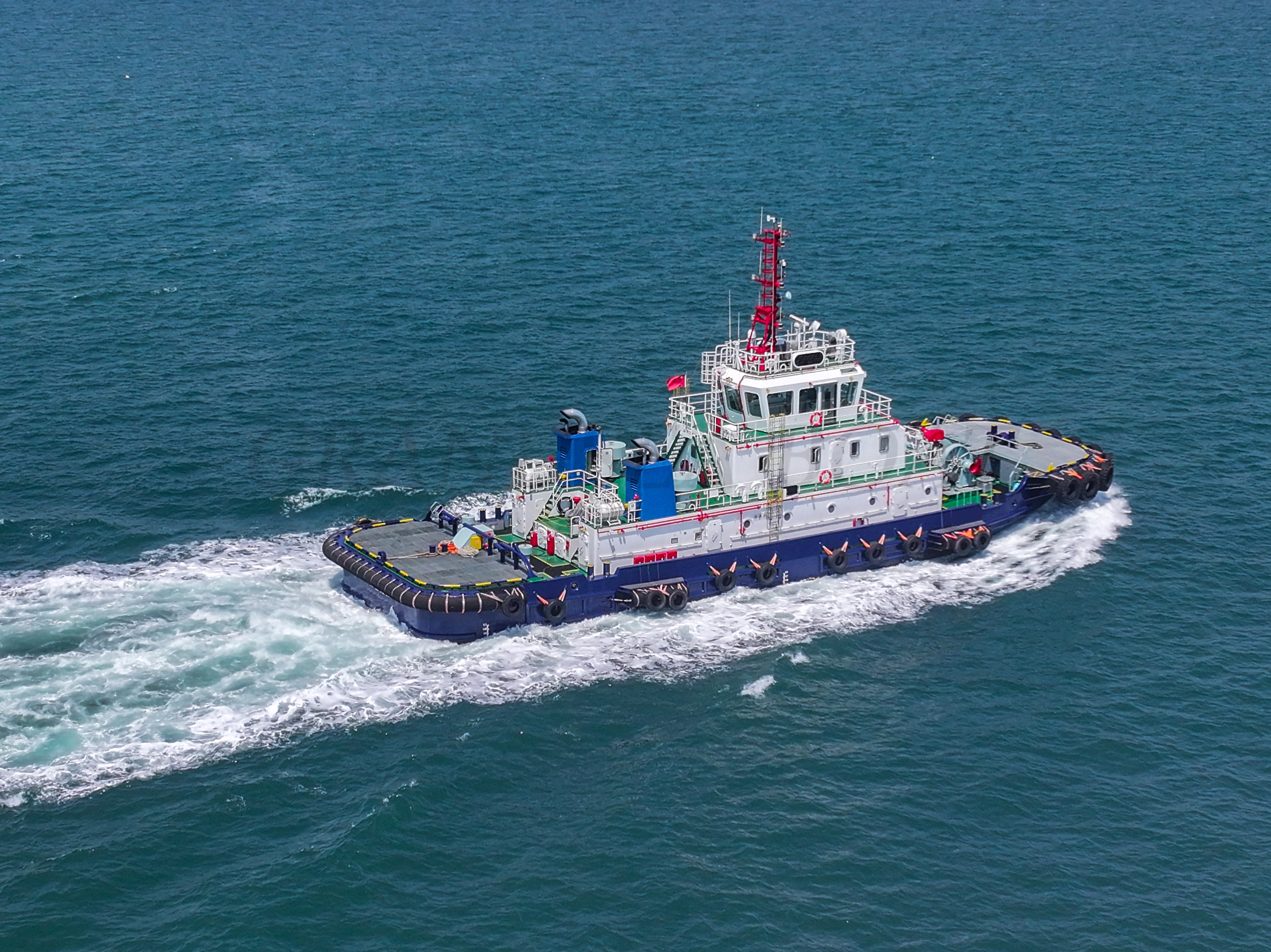 Remolcador multipropósito Grandsea de 41m 7000hp con fuerza de arrastre de 87t en venta
