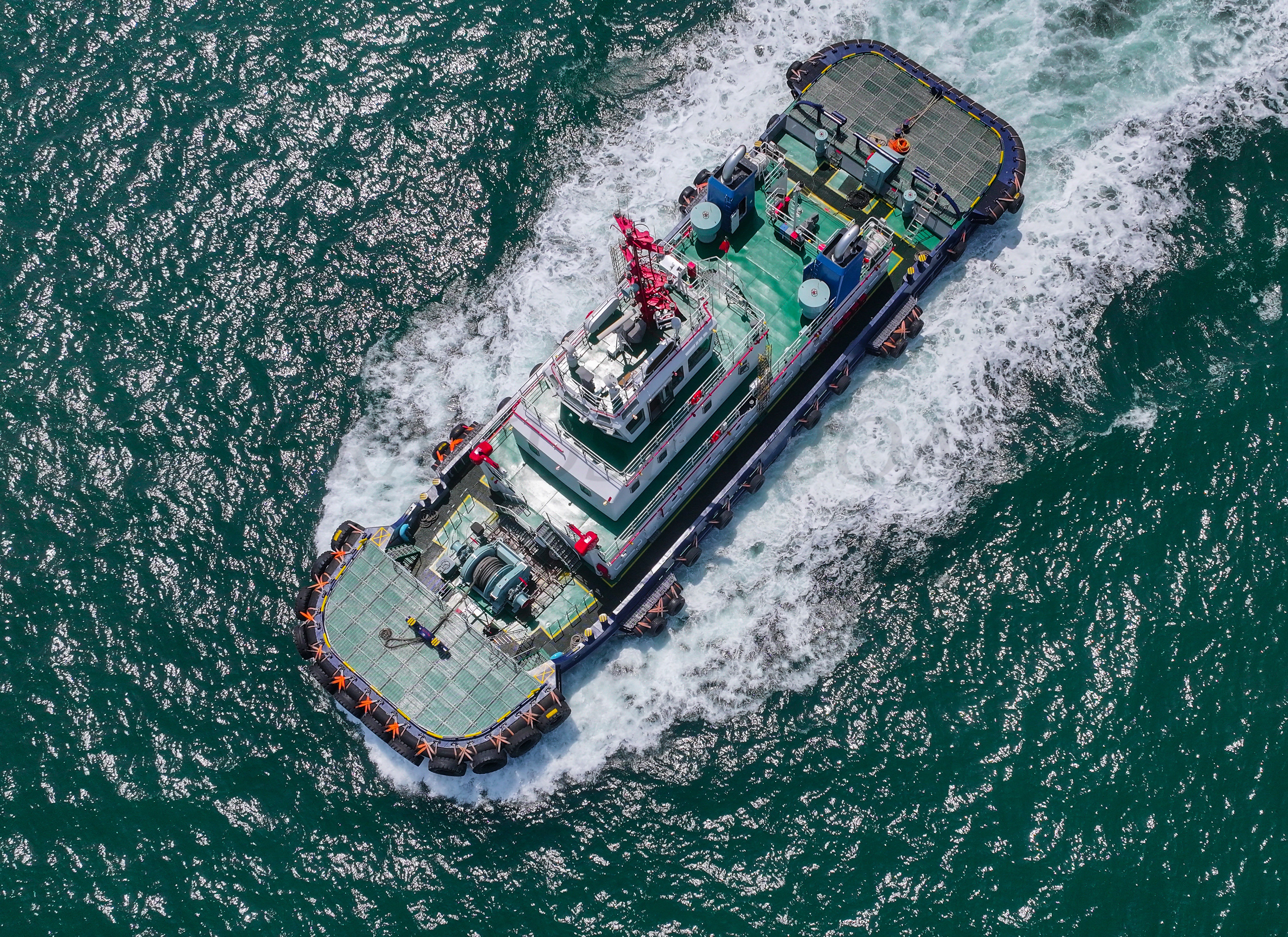 Remolcador multipropósito Grandsea de 41m 7000hp con fuerza de arrastre de 87t en venta