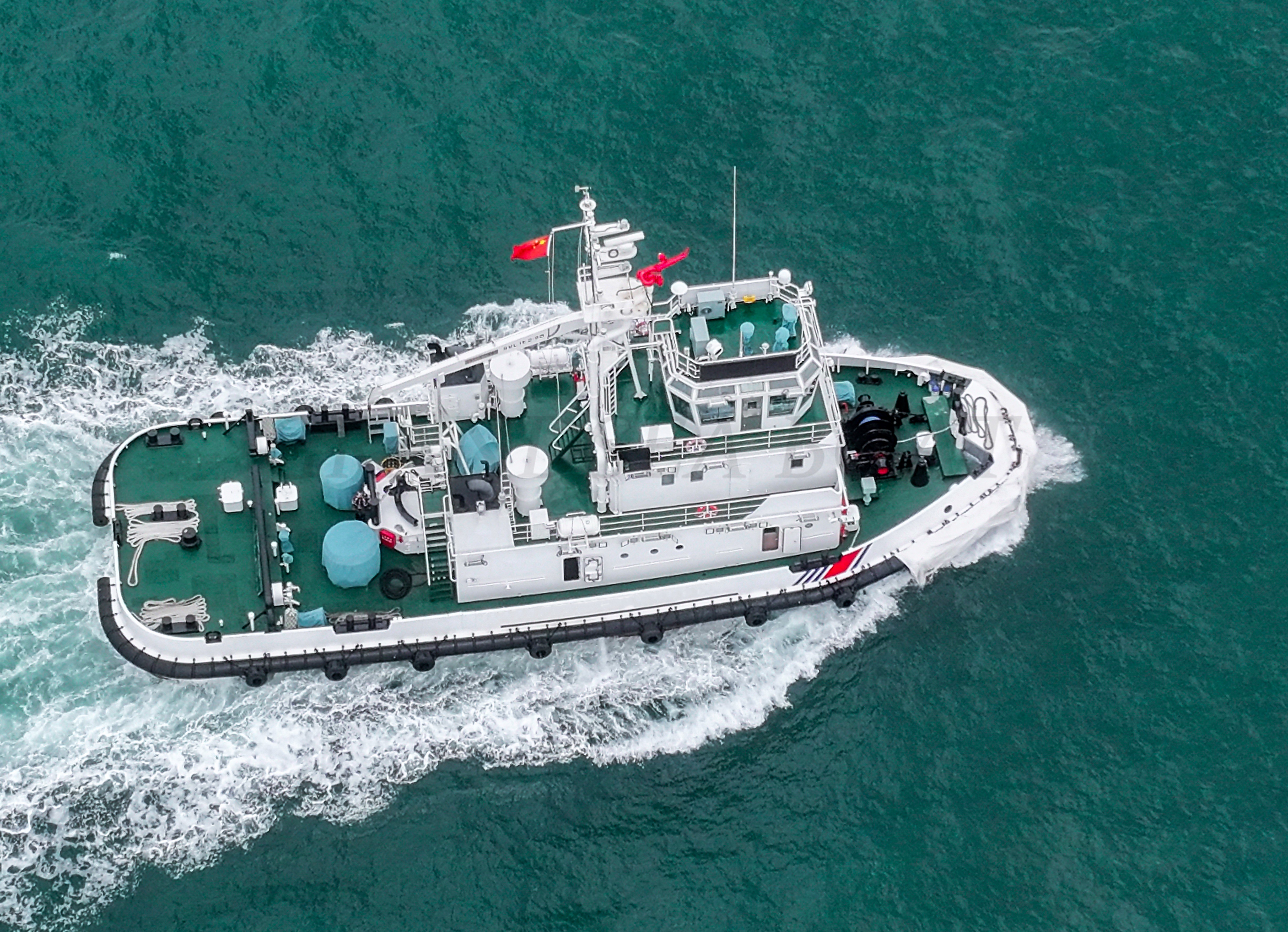 Remolcador contra incendios y de aplicación de la ley Grandsea de 32 m, barco de rescate