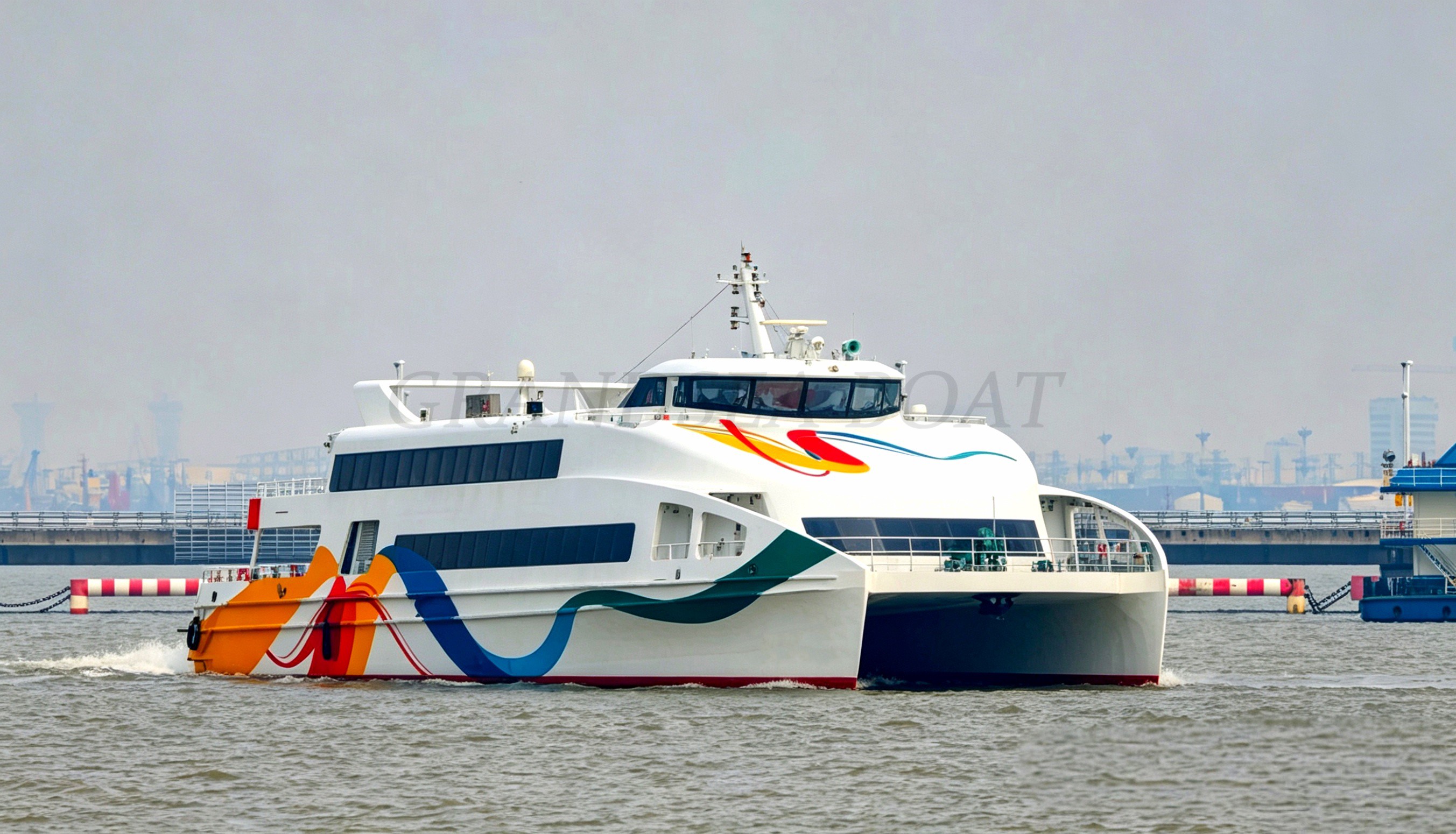 Catamarán de aluminio Grandsea de 45 m, buque de pasajeros de 500 plazas, transatlántico, catamarán y embarcación de pasajeros en venta